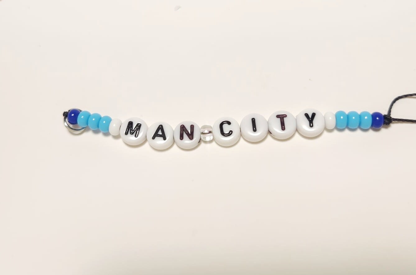 Football team personalised keychain