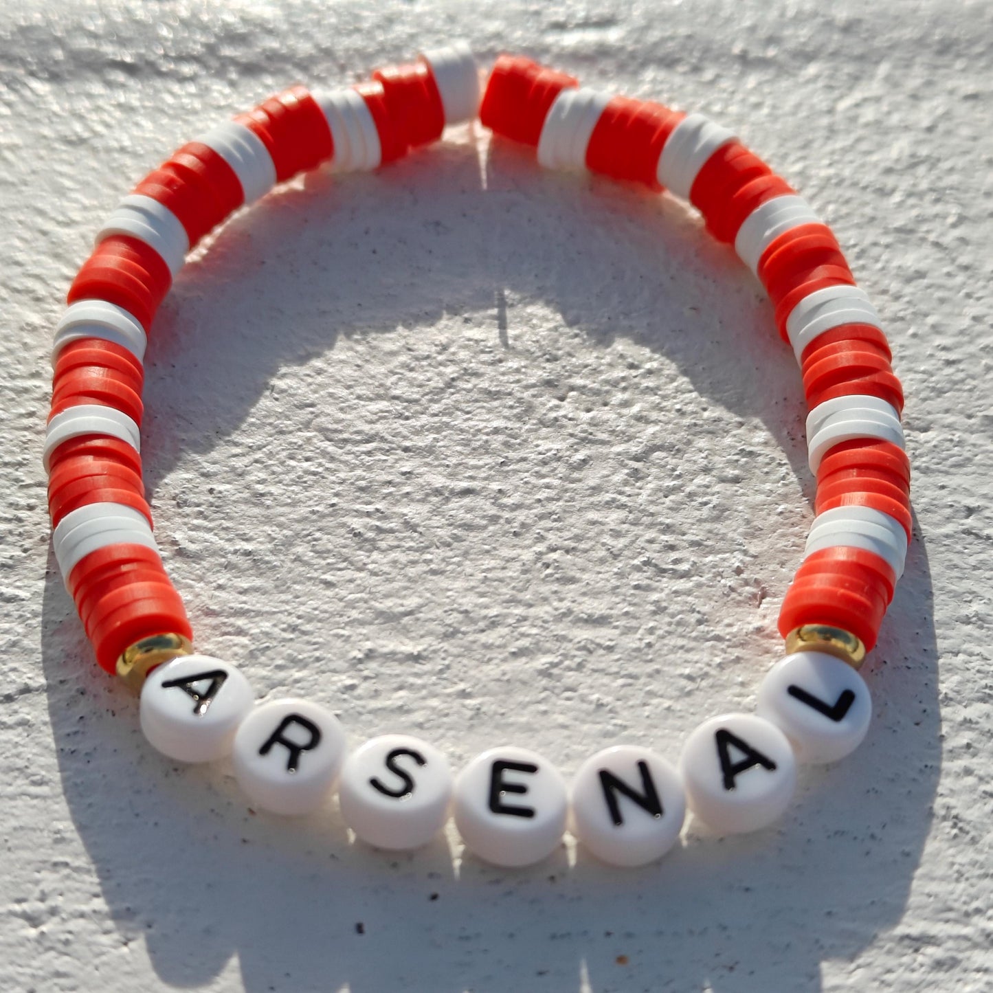 Arsenal clay bead Bracelet in red and white with gold plated beads