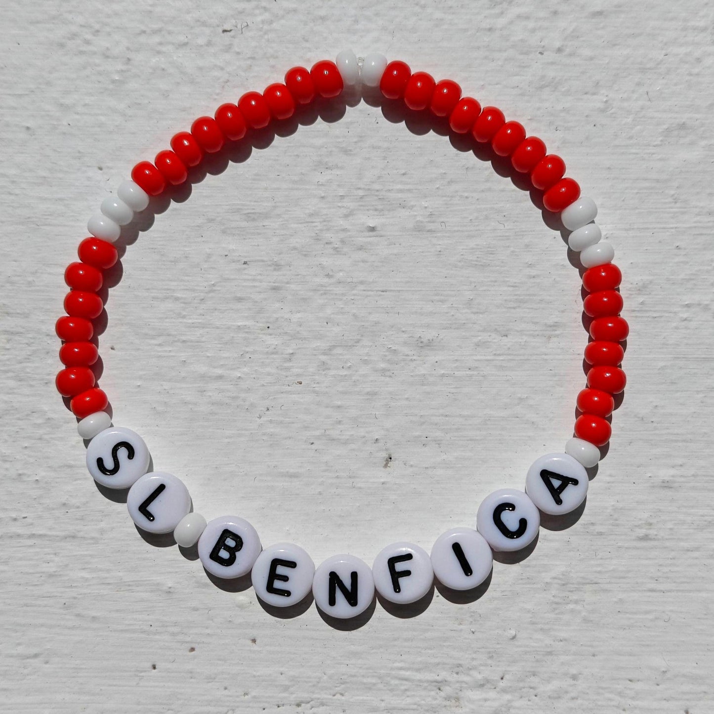SL Benfica Beaded Bracelet – Red & Black Handmade Football Fan Jewelry – Gift for Football Lovers with Free Shipping