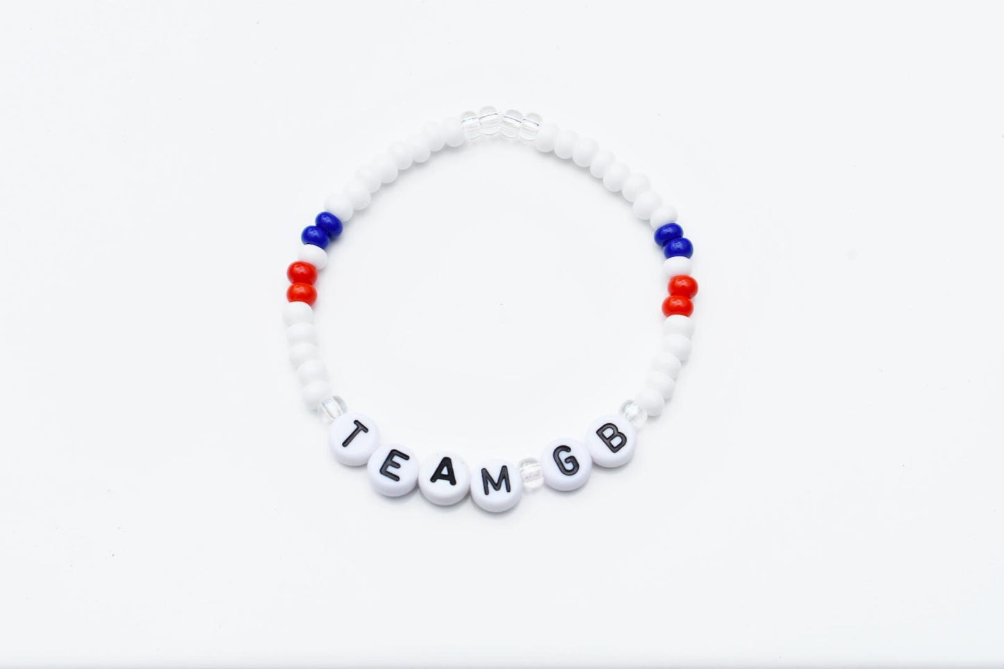 Create your own custom design of bead bracelet