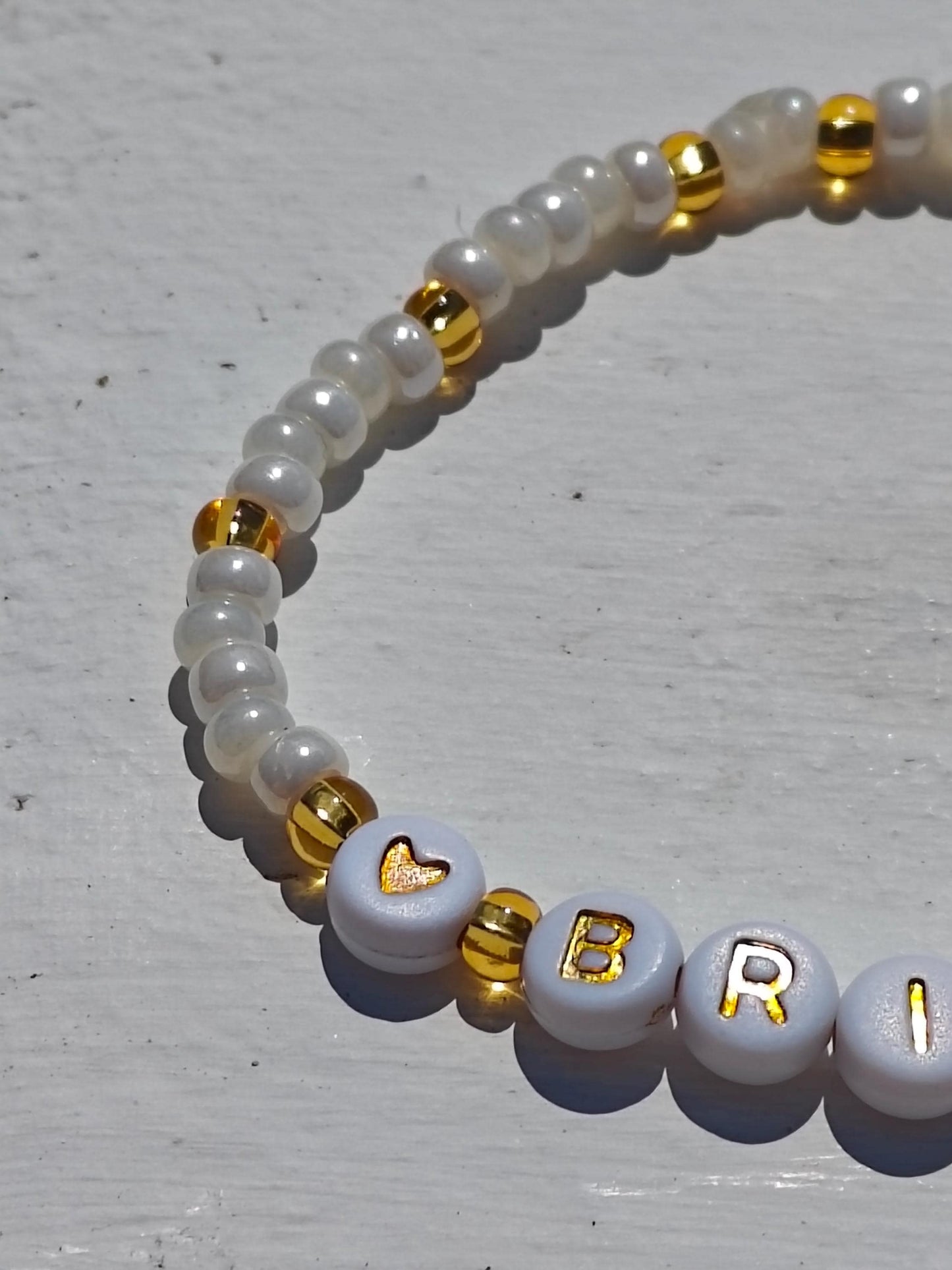 Bride Beaded Bracelet gold and pearl color beads – Bridal Shower Gift, Bachelorette Jewelry, Wedding Party Favor