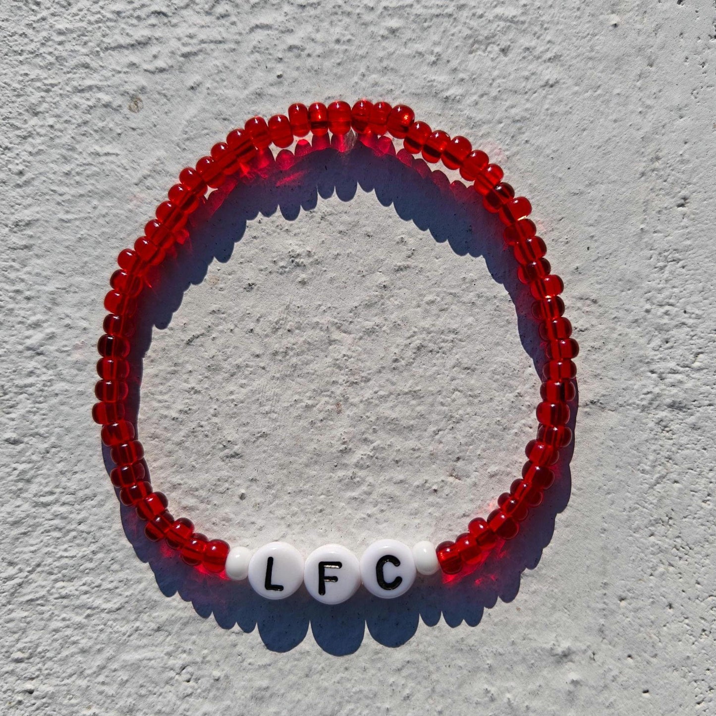 LFC Red Beaded Bracelet – Handmade Liverpool FC Fan Jewelry Gift with red class seed beads