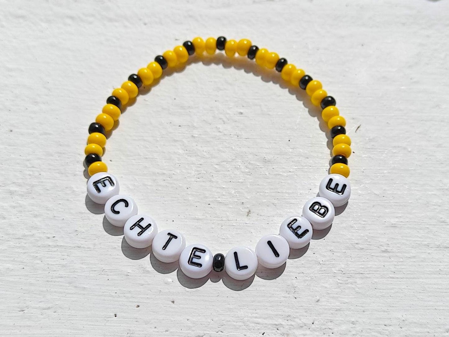 Borussia Dortmund Football "Echte Liebe" Beaded Bracelet – Handmade Black & Yellow Fan Jewellery with Free Shipping