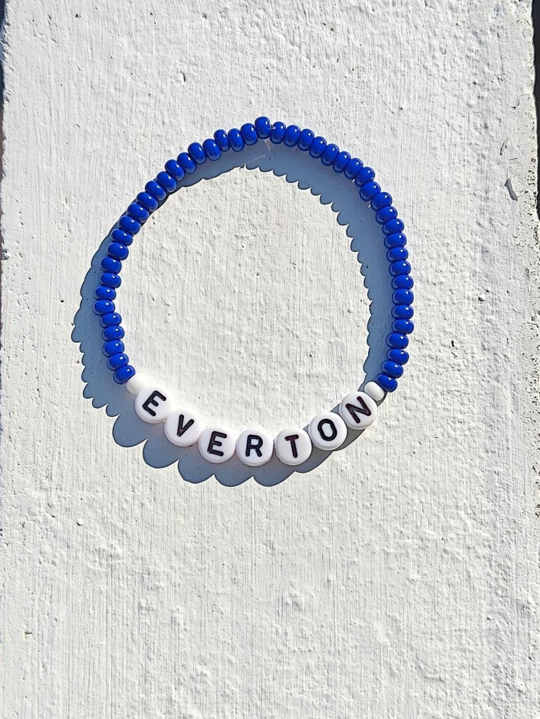 Custom Blue "EVERTON" Beaded Bracelet – Football Fan Jewelry – Handmade Gift with Free Shipping