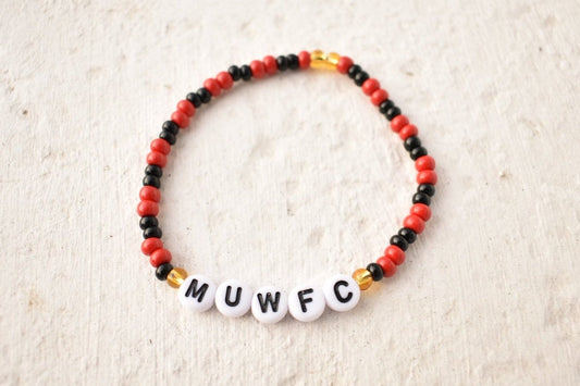 Manchester United Women seed bead bracelet (MUWFC) in iconic red and black colors